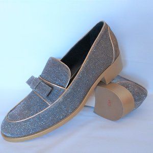NWoB DEIMILLE Made in Italy Silver Sparking Shoes